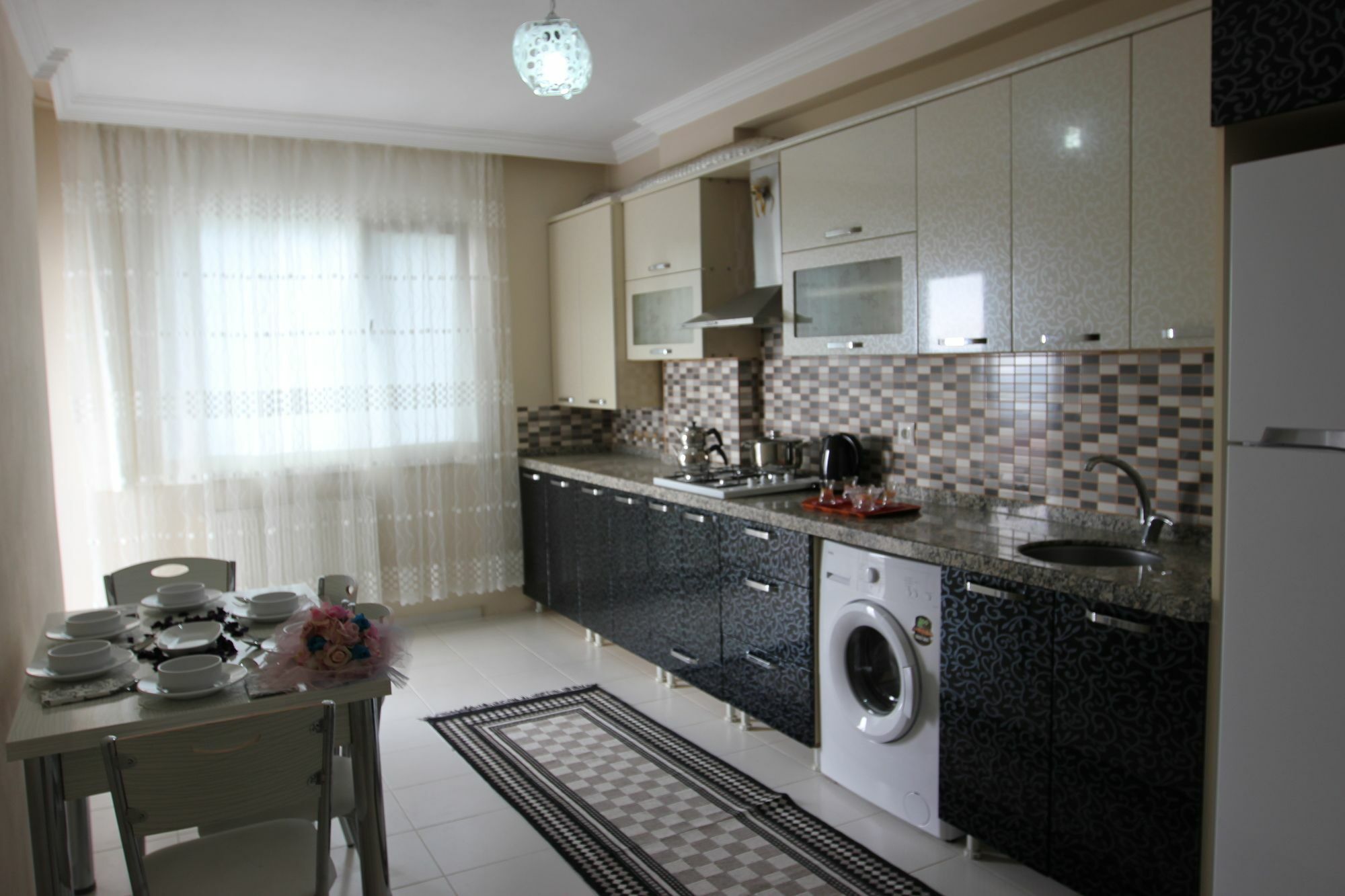 Zumrut Apart Trabzon Exteriör bild